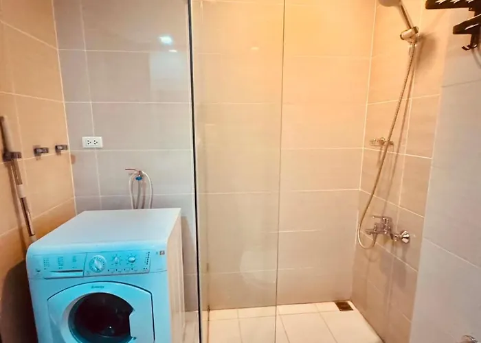 Premium 1br One Uptown Residences Bgc Aparthotel *