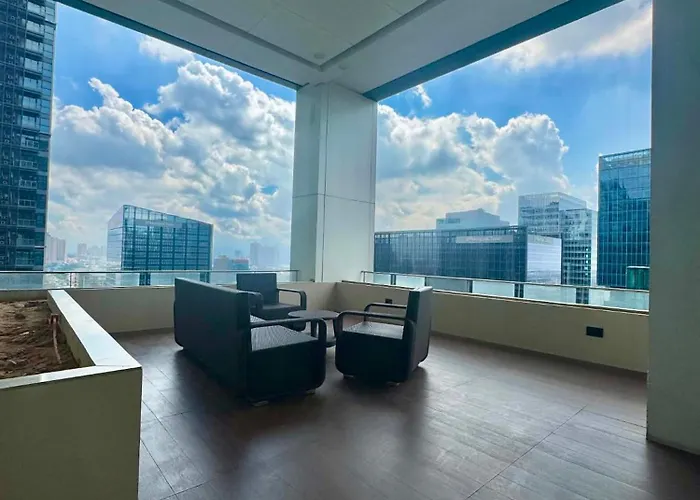 Premium 1br One Uptown Residences Bgc Aparthotel Manila